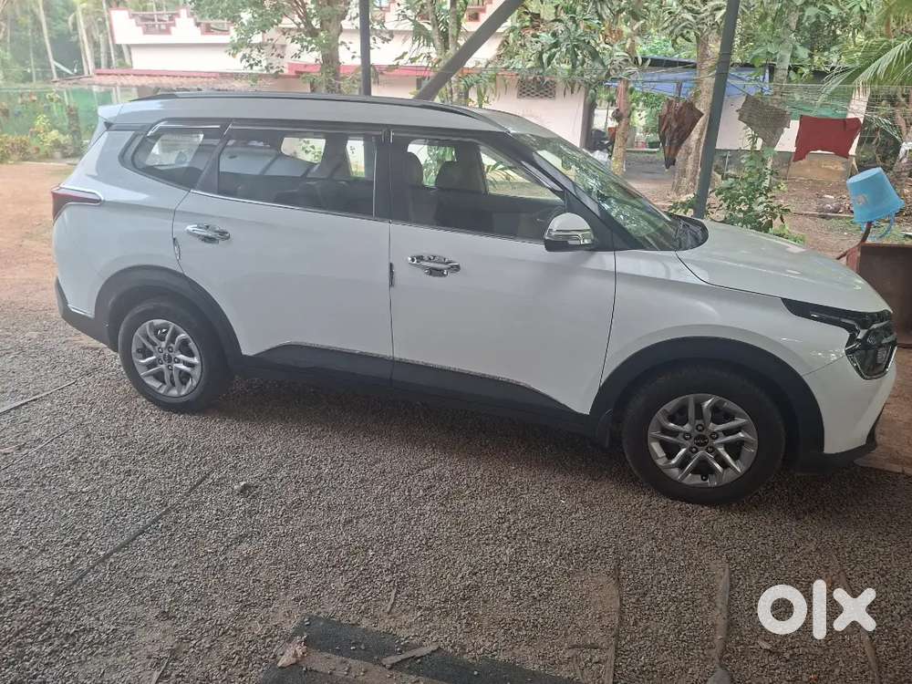 Kia Carens 2023 Diesel Good Condition