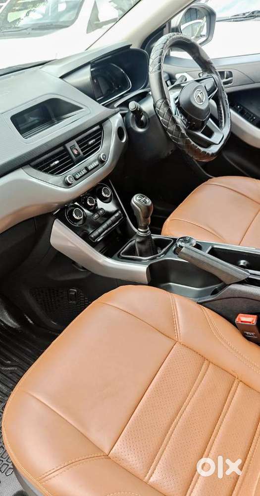 Tata Nexon 1.2 Revotron Xm (s), 2023, Petrol