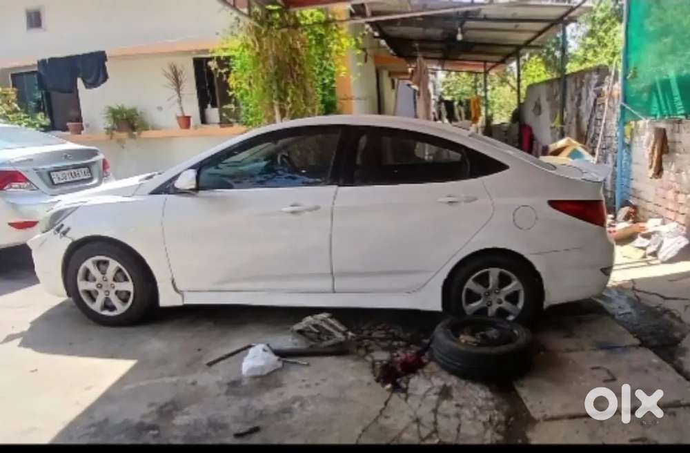 Hyundai Verna