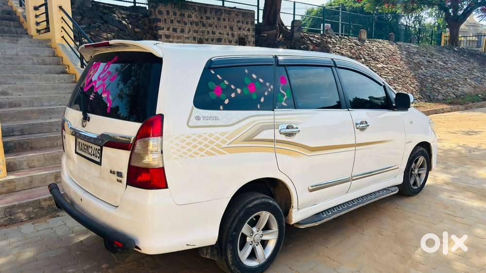 Toyota Innova Diesel 2015 Car