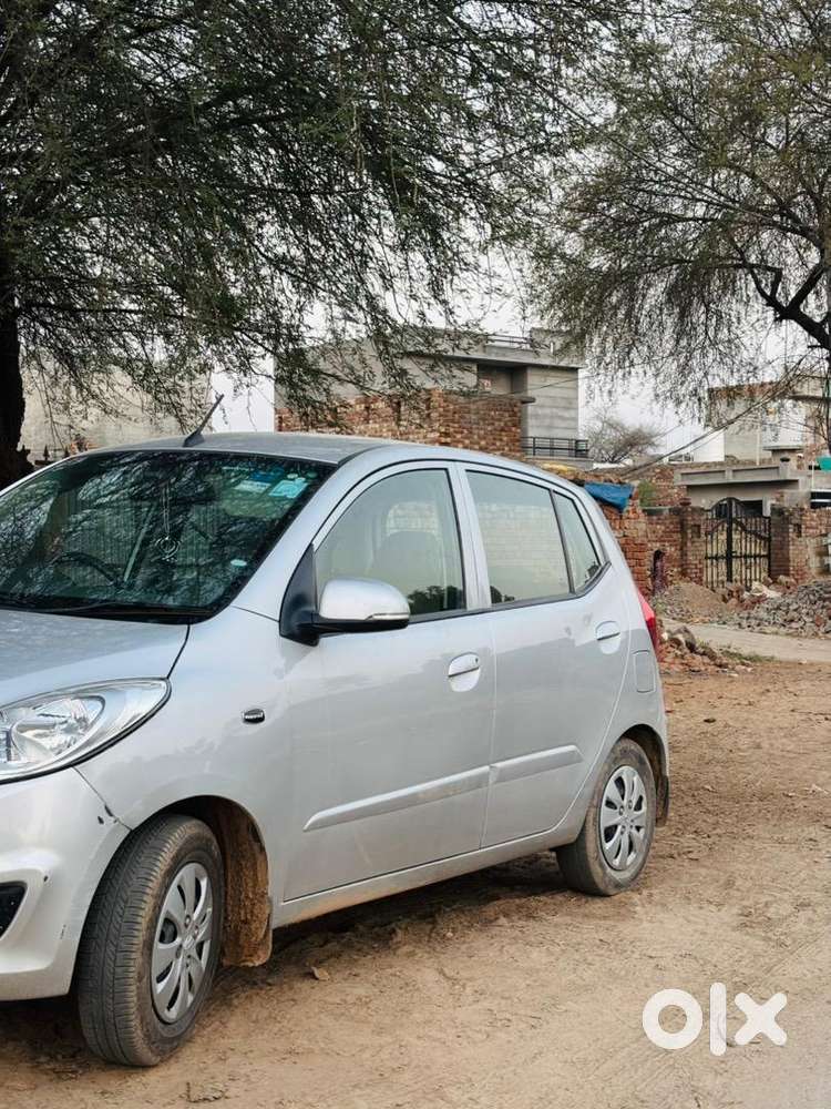 Hyundai Car Automatic 2012
