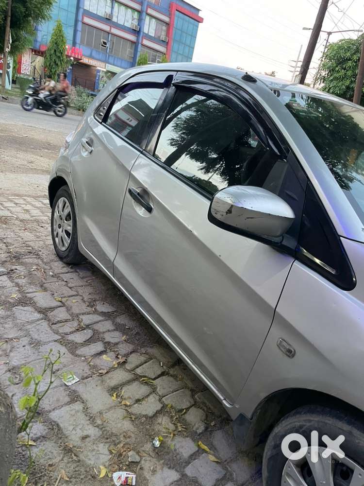 Honda Brio 2012 Cng & Hybrids Well Maintained