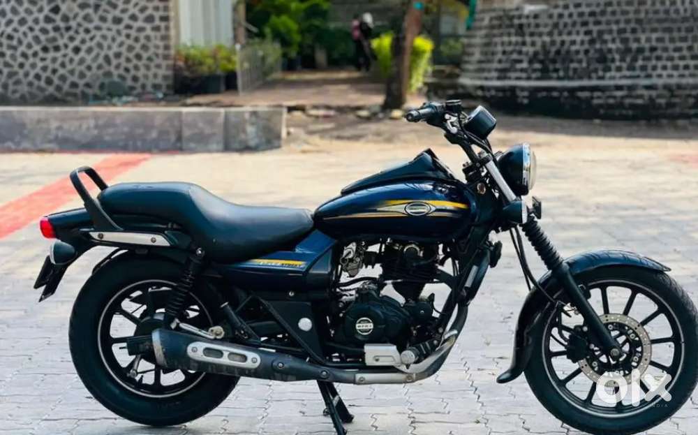 2016 Bajaj Avenger street 150 petrol