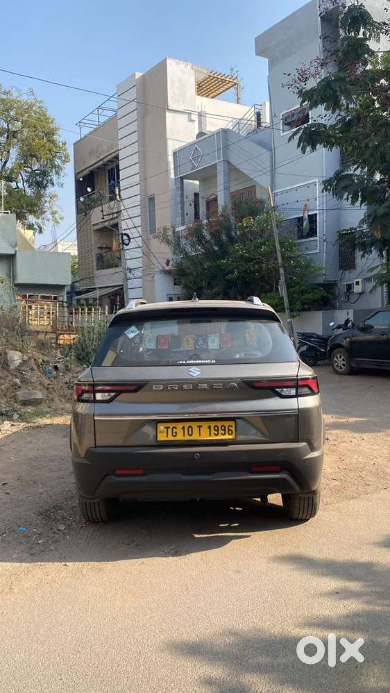 Maruti Brezza Lxi 2024cng Commercial Plate  Fully Loaded Like Top End