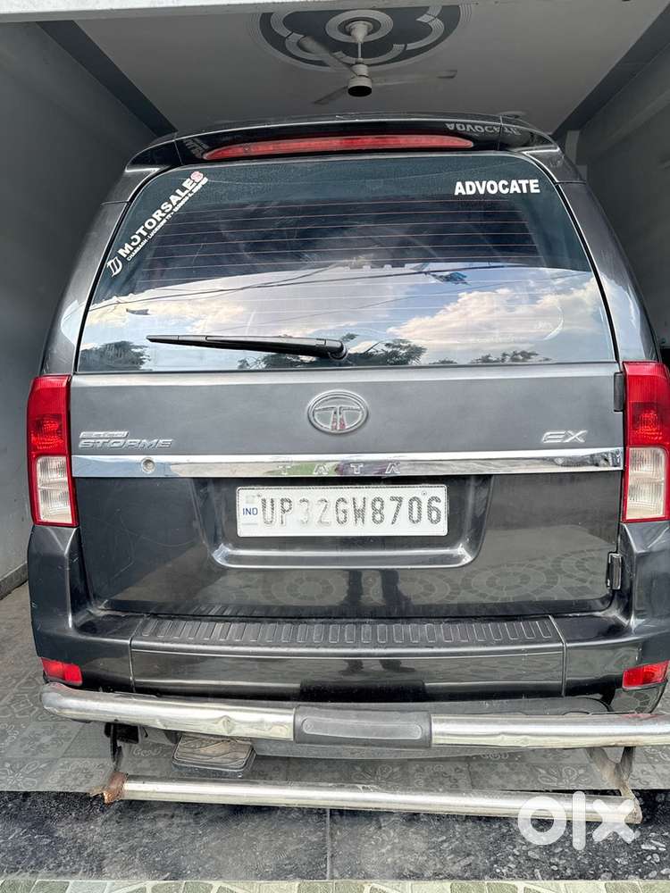 2016 Tata Safari Storme