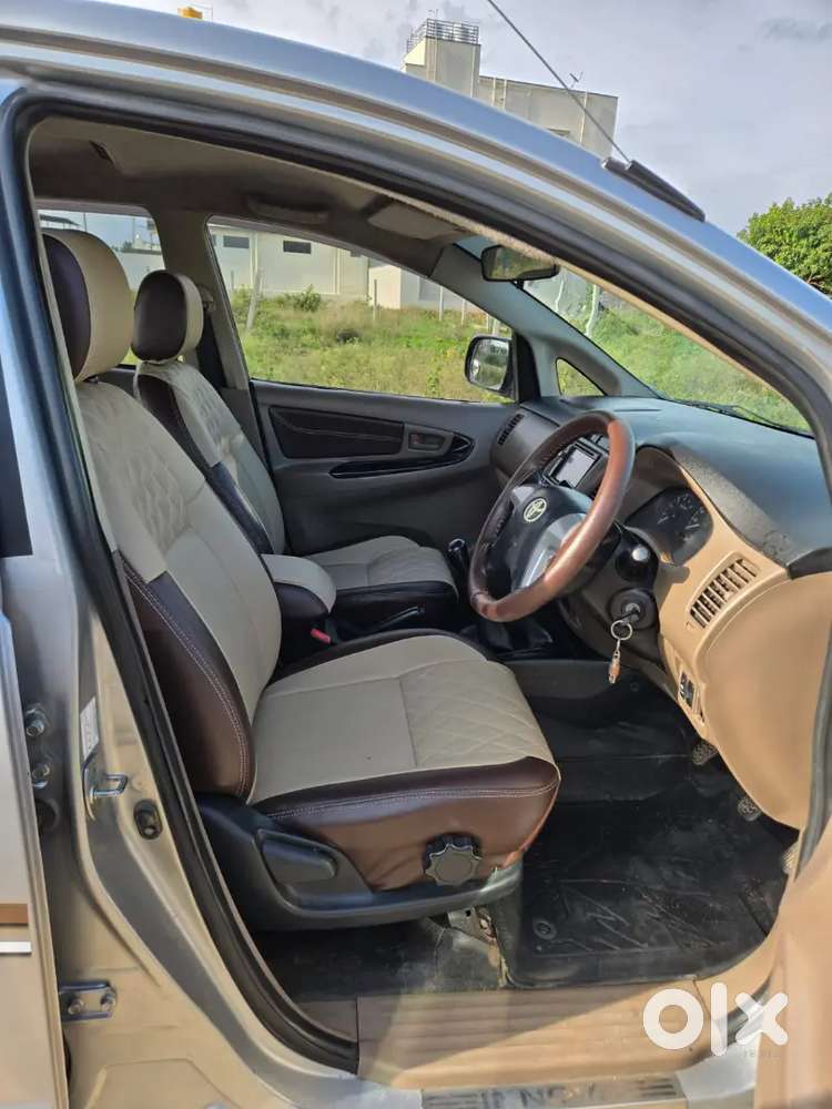 Toyota Innova2.5 G4 2016 Well Maintained