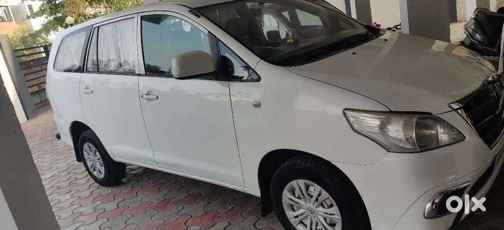 Toyota Innova 2016 Diesel 187000 Km Driven