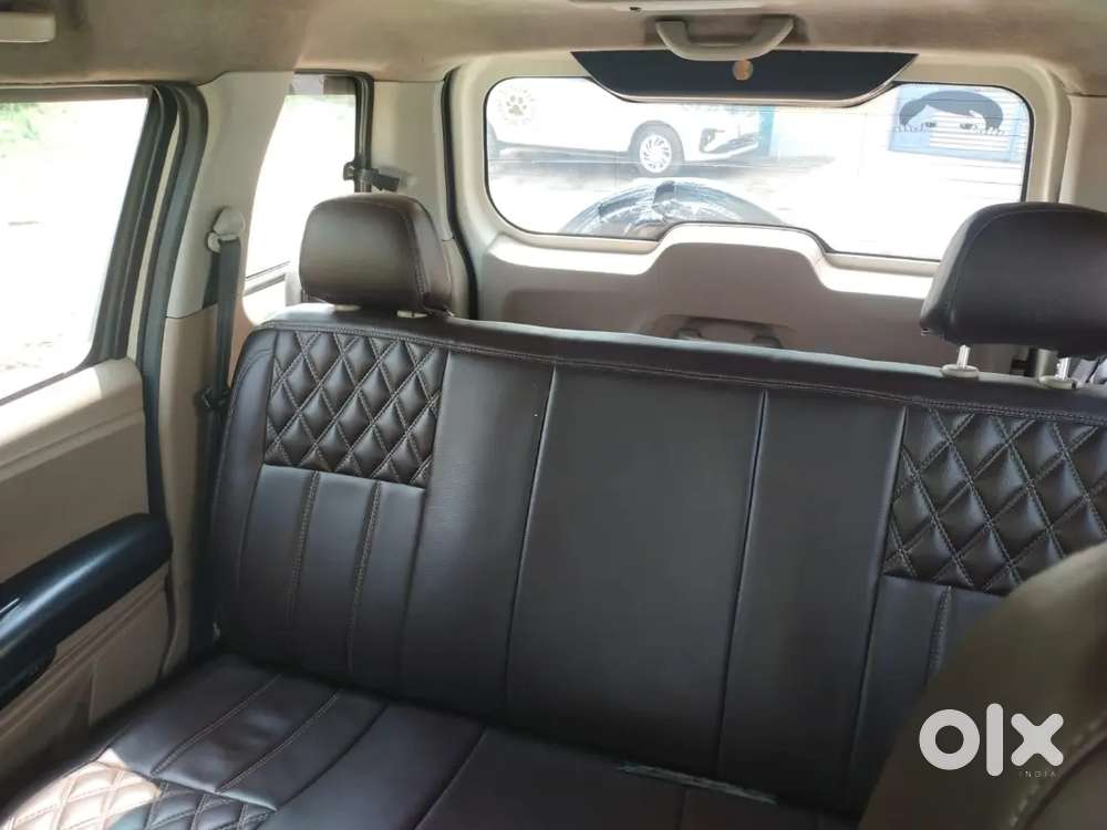 Mahindra Tuv 300 2016