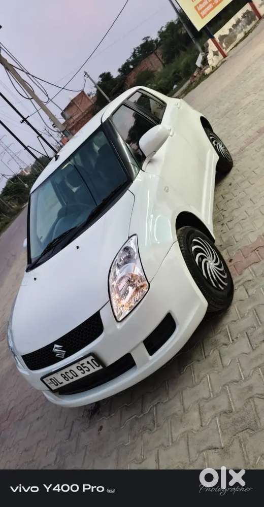 Maruti Suzuki Cng+petrol Swift 2010 Cng & Hybrids 130000 Km Driven