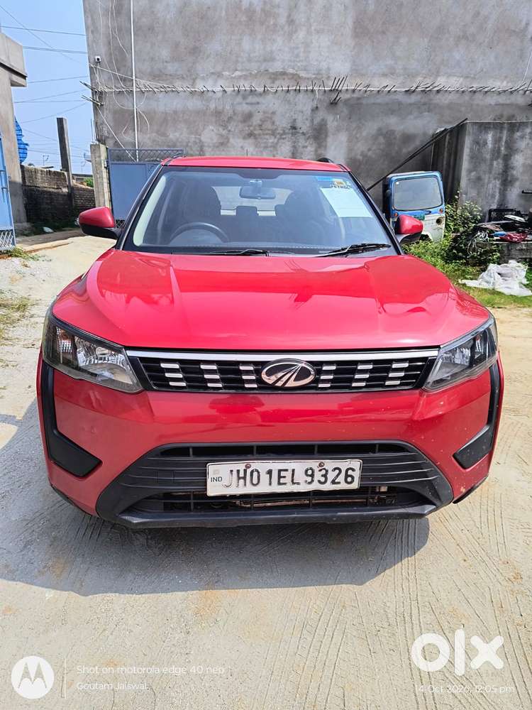 Mahindra Xuv300 W6, 2021, Petrol