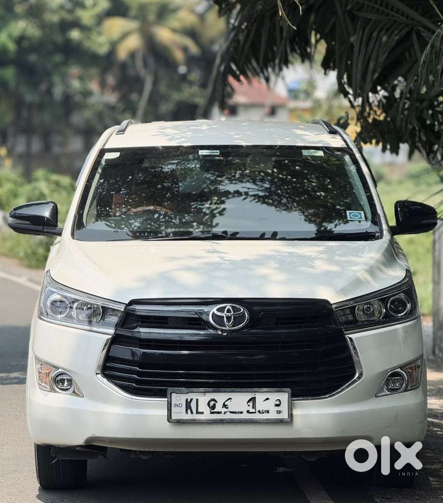 Toyota Innova Crysta 2.4 V 7 Str, 2019, Diesel
