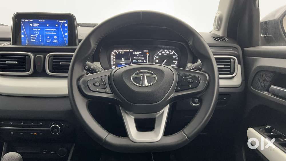 Tata Punch 1.2 Revotron Creative Amt Dual Tone, 2023, Petrol