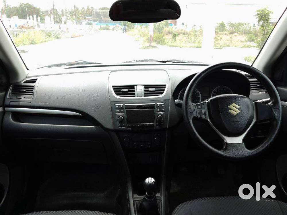 Maruti Suzuki Swift Vvt Zxi, 2012, Petrol