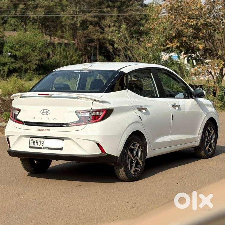 Hyundai Aura 1.2 Sx Cng, 2023, Cng & Hybrids