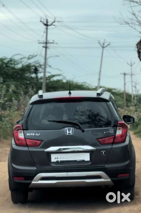 Honda Wr-v 2017 Well Maintained
