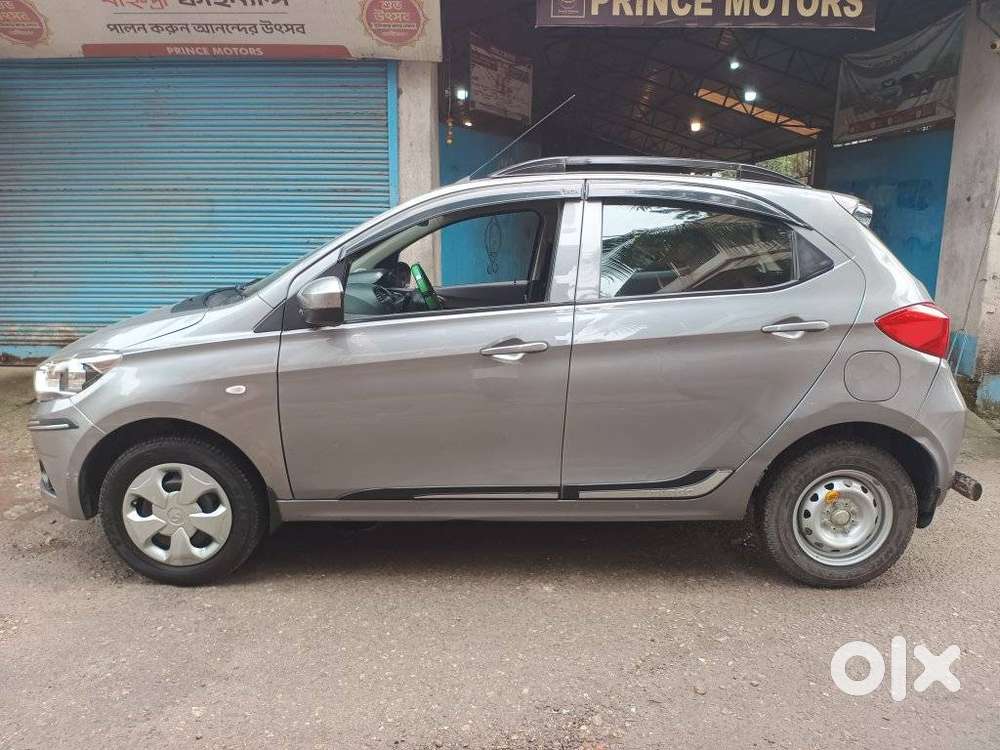Tata Tiago 1.2 Revotron Xt (o), 2019, Petrol