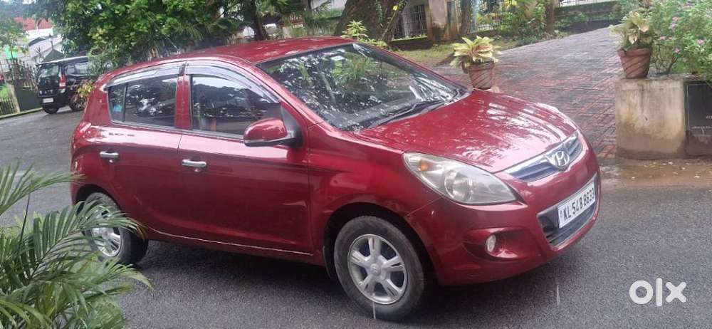 Hyundai I20 Sportz Petrol, 2011, Petrol