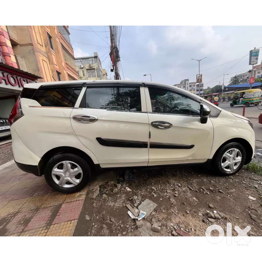 Mahindra Marazzo M4 8str, 2019, Diesel