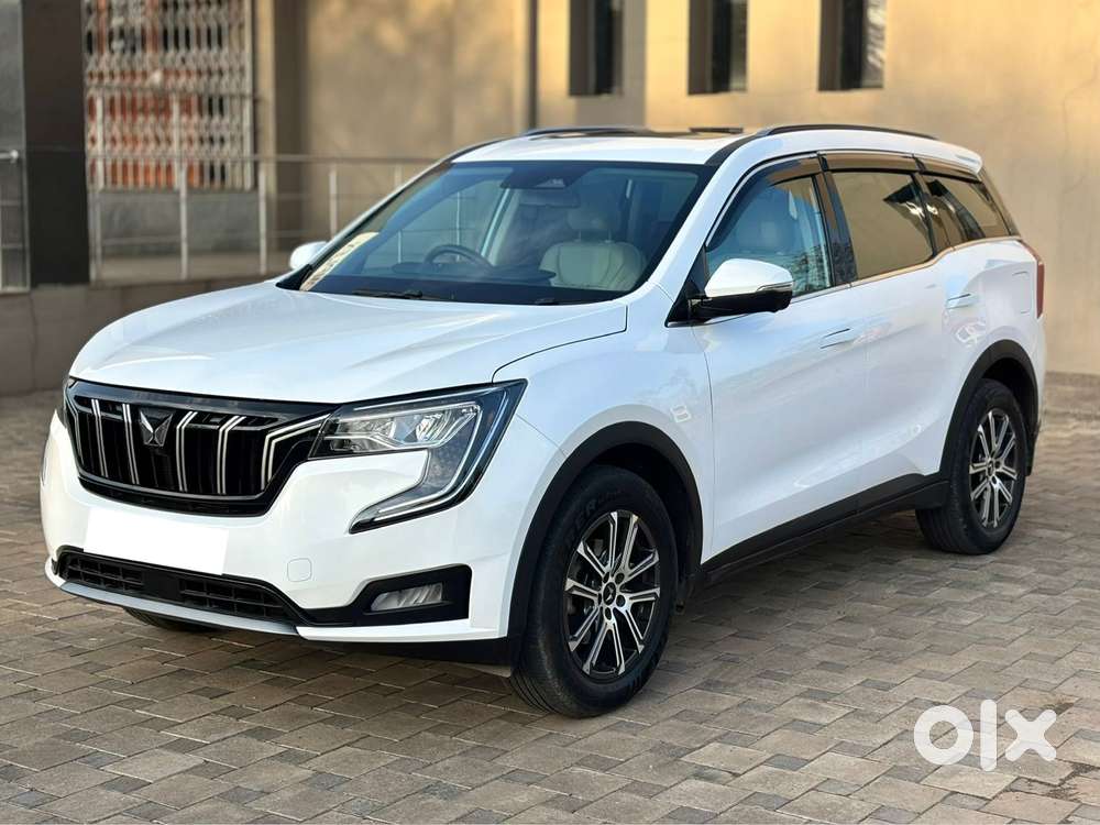Mahindra Xuv700 2.2 Ax 7 Diesel At Luxury Pack Str Awd, 2025, Diesel