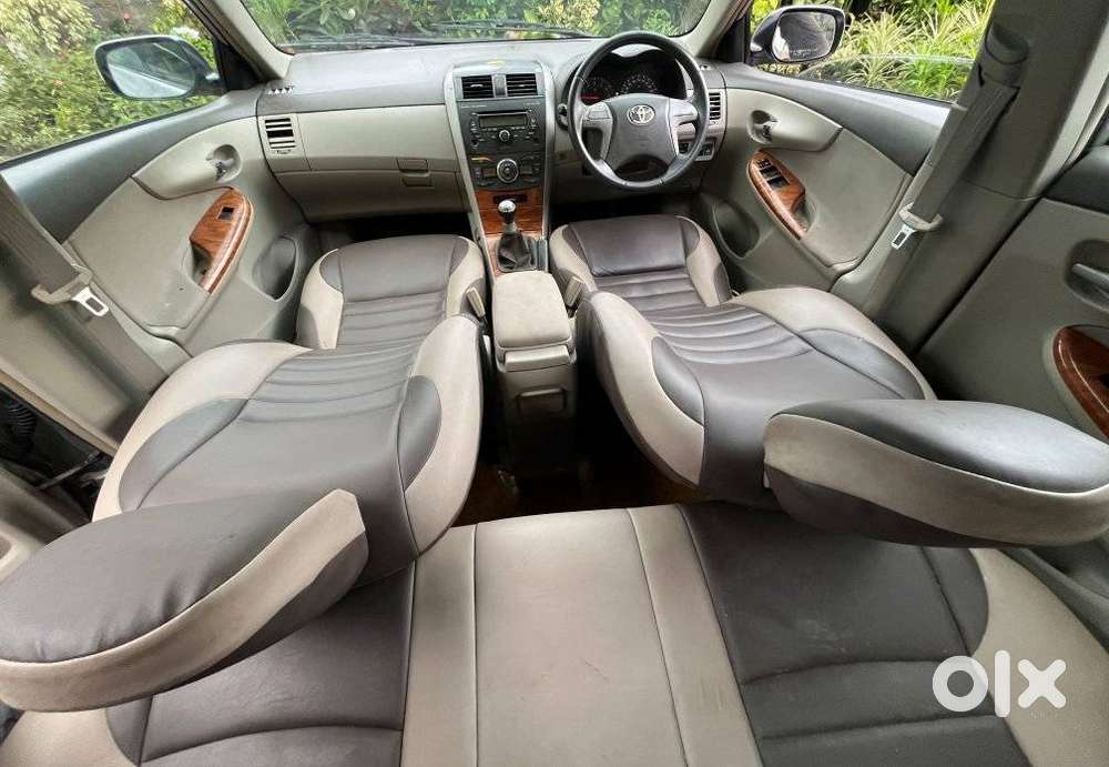 Toyota Corolla Altis 1.8g Limited, 2009, Petrol