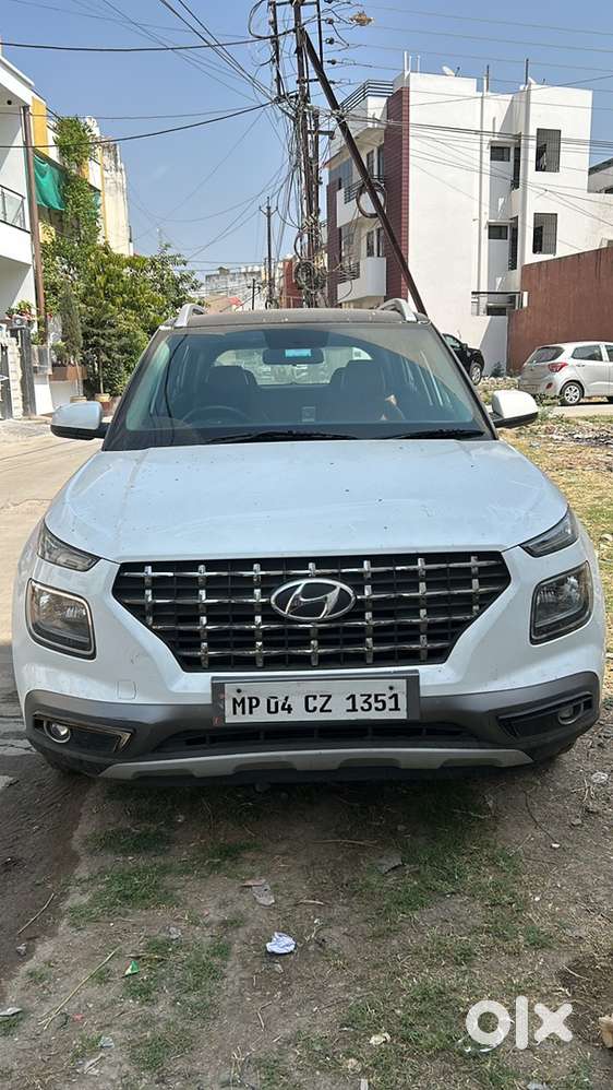 Hyundai Venue Petrol 2020