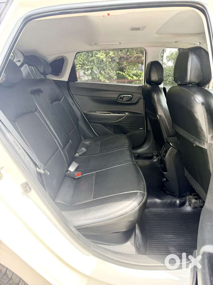 Hyundai I20 Asta 1.2 O With Sunroof, 2023, Petrol