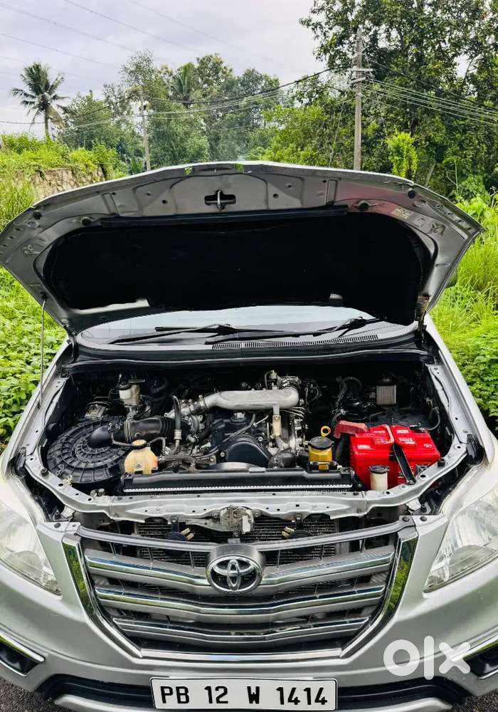 Toyota Innova 2015 Diesel 157000 Km Driven