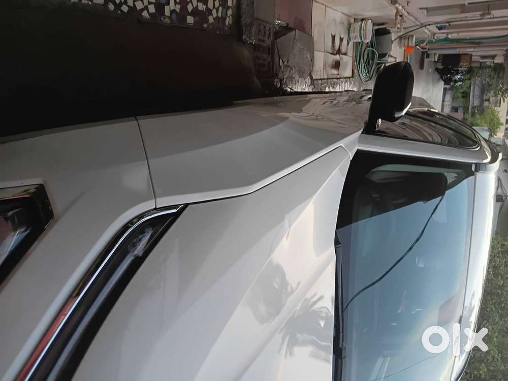 Tata, Safari, 2021,