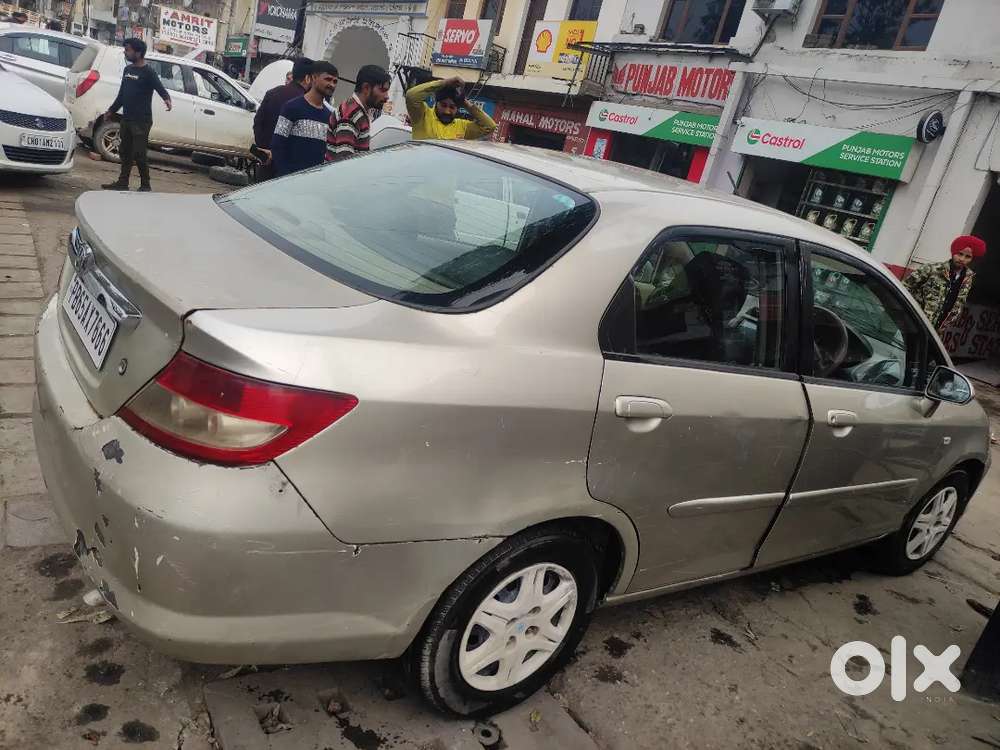 Honda City Zx 2005 Petrol 86000 Km Driven,