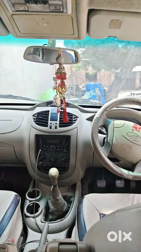 Mahindra Quanto 1.5 C4 2015