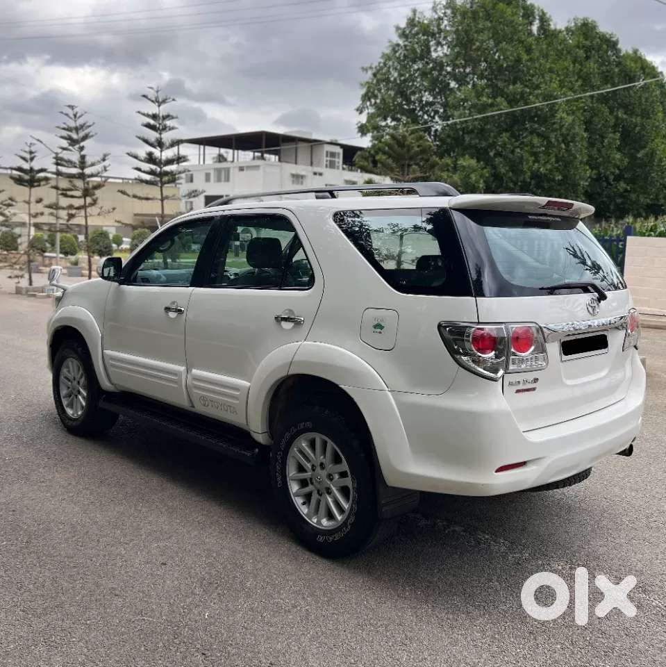 Toyota Fortuner 4x2 At, 2014, Diesel