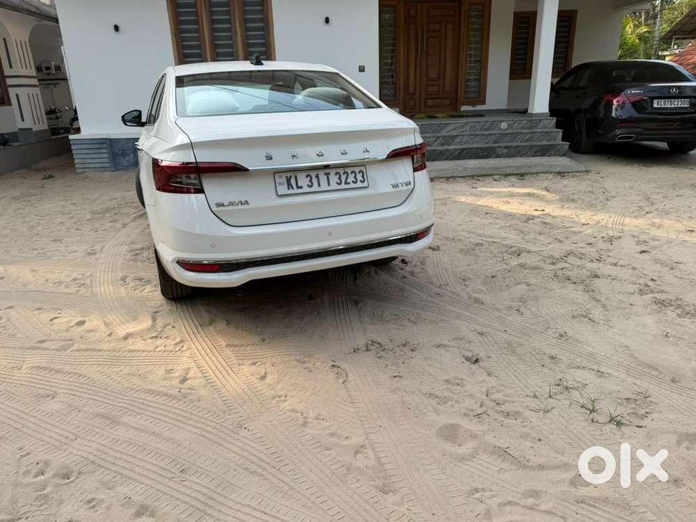 Skoda Slavia Facelift 2023 Petrol Well Maintained