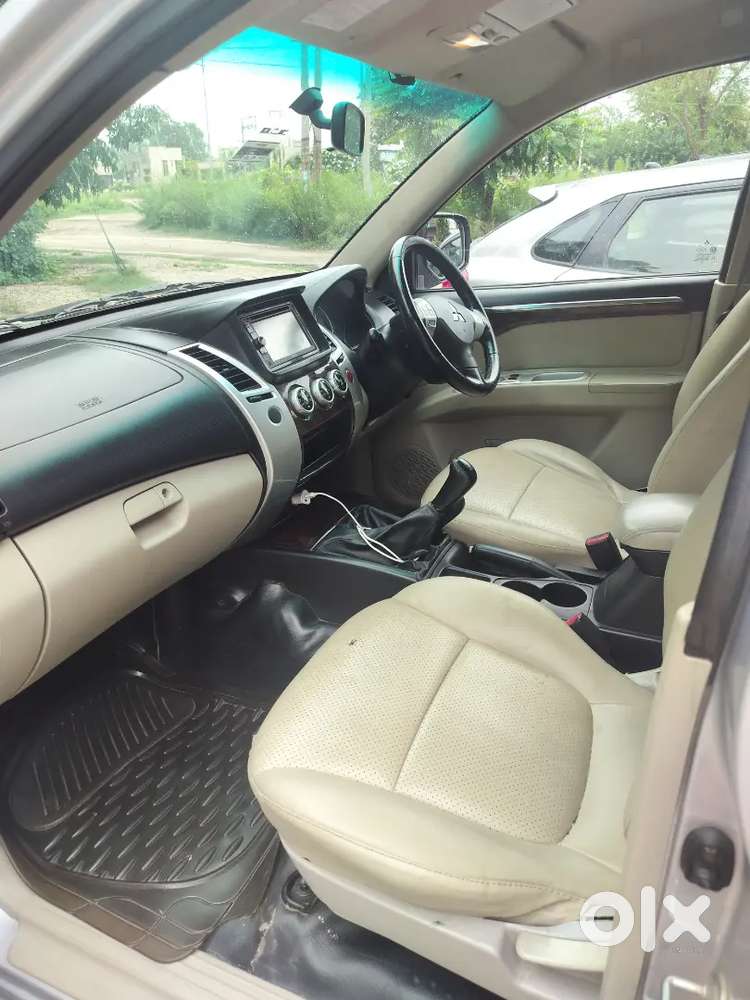 Mitsubishi Pajero Sport 4x4 2014
