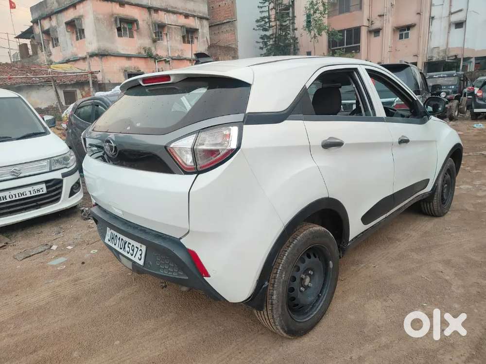Tata Nexon Xm