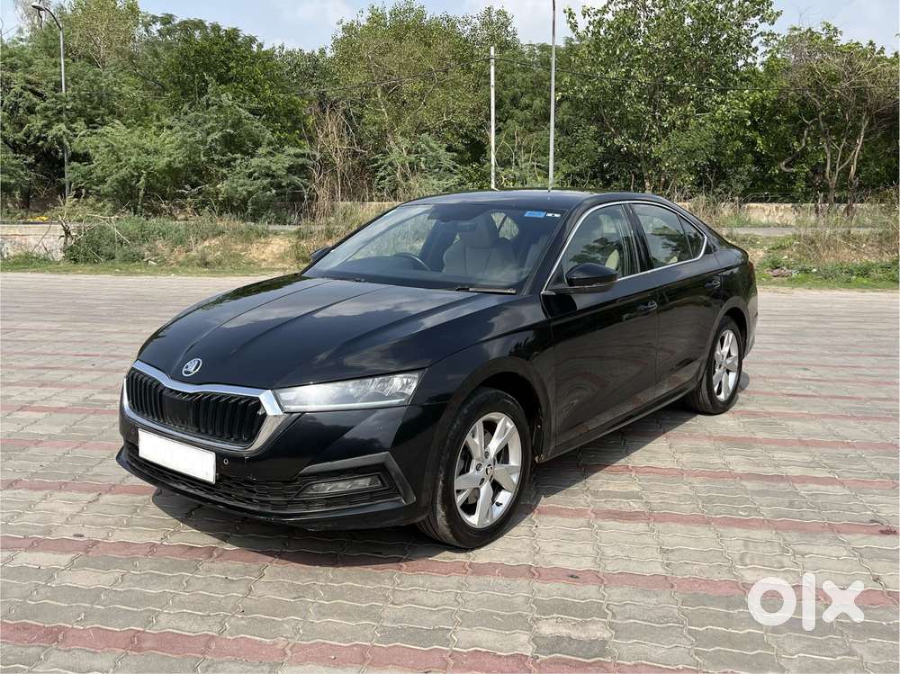 Skoda Octavia 1.8 Tsi At Style, 2021, Petrol