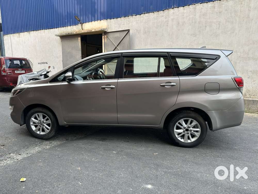 Toyota Innova Crysta 2.4 G Mt, 2018, Diesel