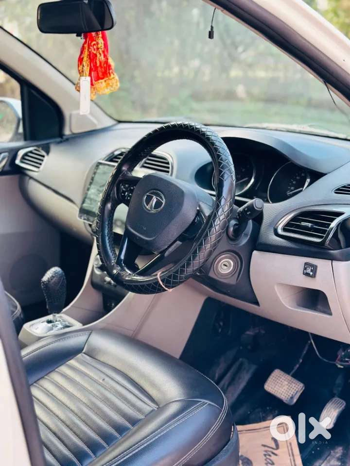 Tata Tiago Xza, 2018, Petrol