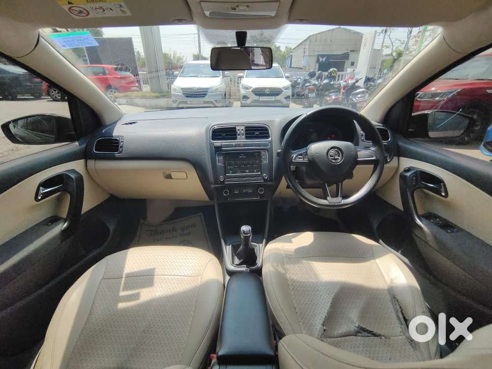 Skoda Rapid 1.0 Ambition Tsi, 2020, Petrol