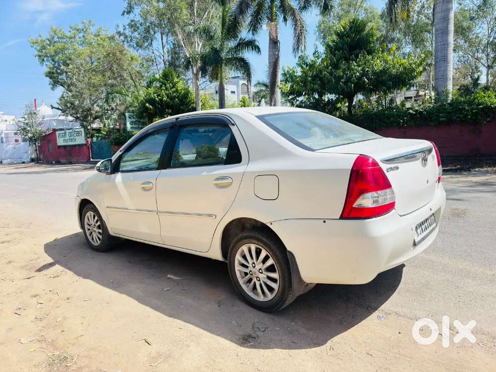 Toyota Etios 2016 Diesel Well Maintained