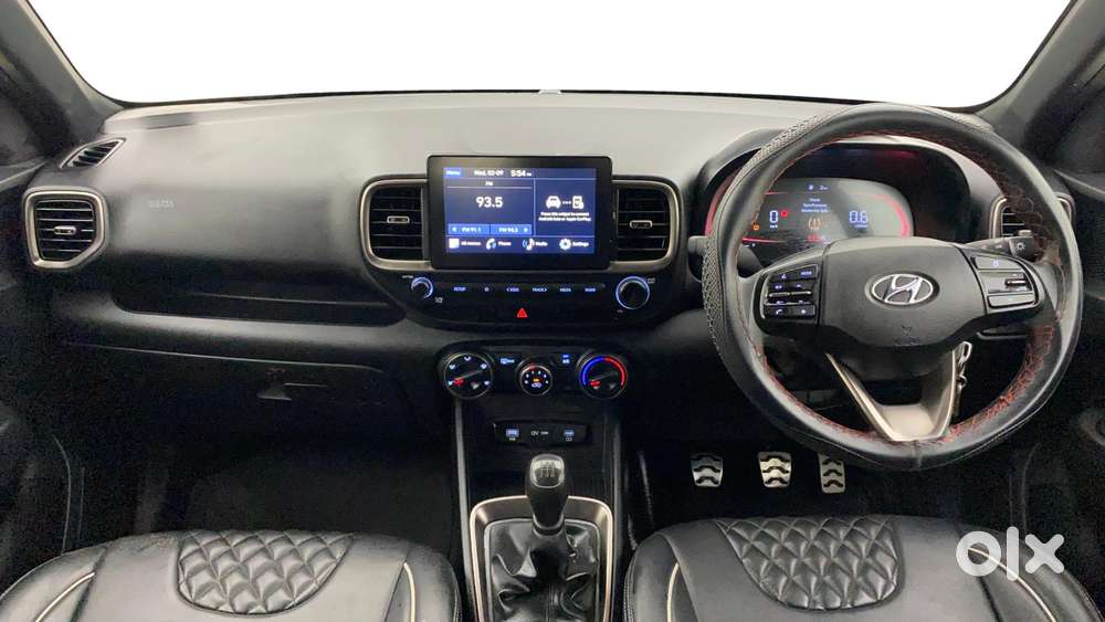 Hyundai Venue S (o) 1.2 Petrol Knight Edition, 2024, Petrol