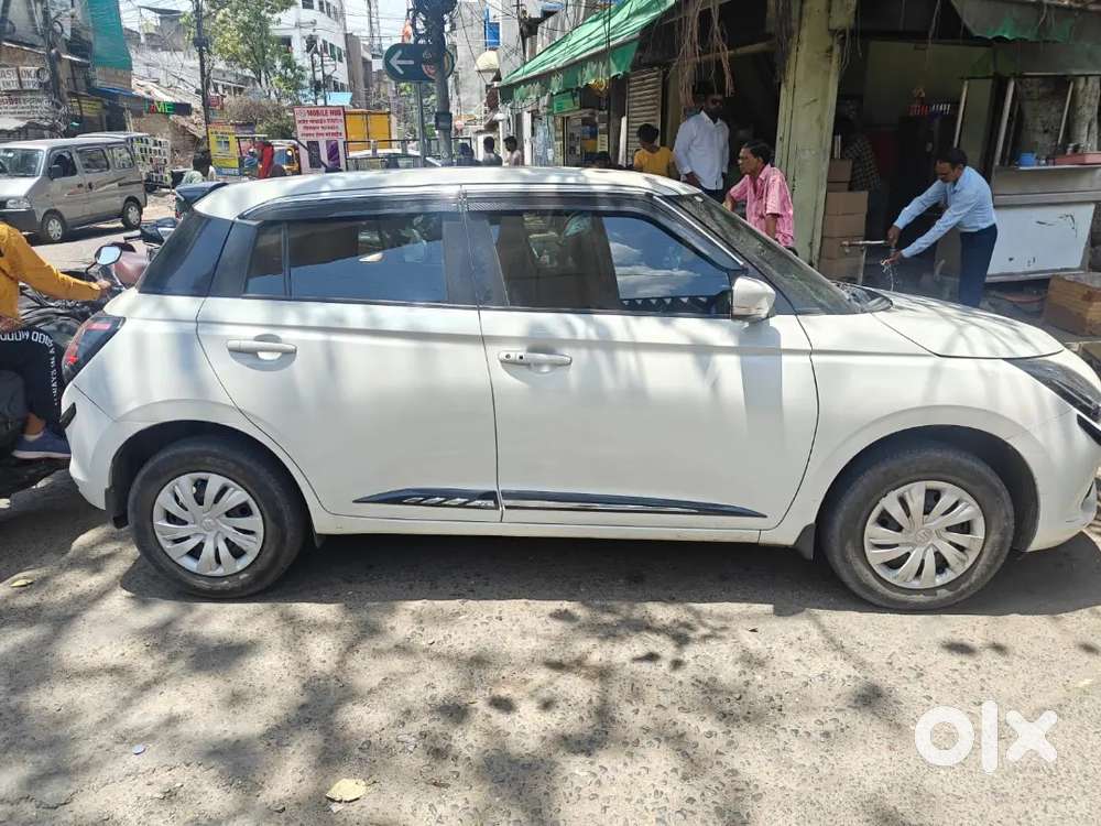 Maruti Suzuki Swift 2024 Petrol Well Maintained