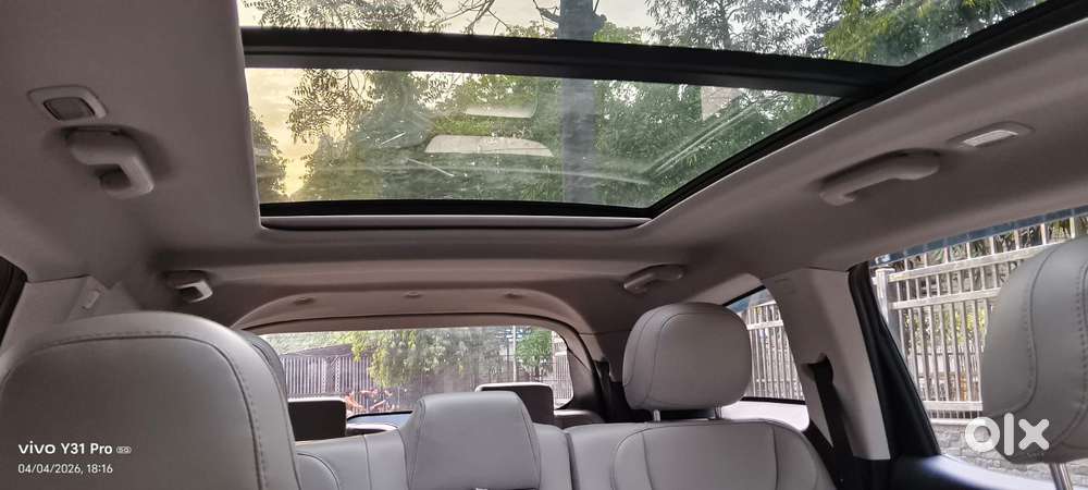 Mahindra Xuv700 2.0 Ax 7 Petrol At Str, 2022, Petrol