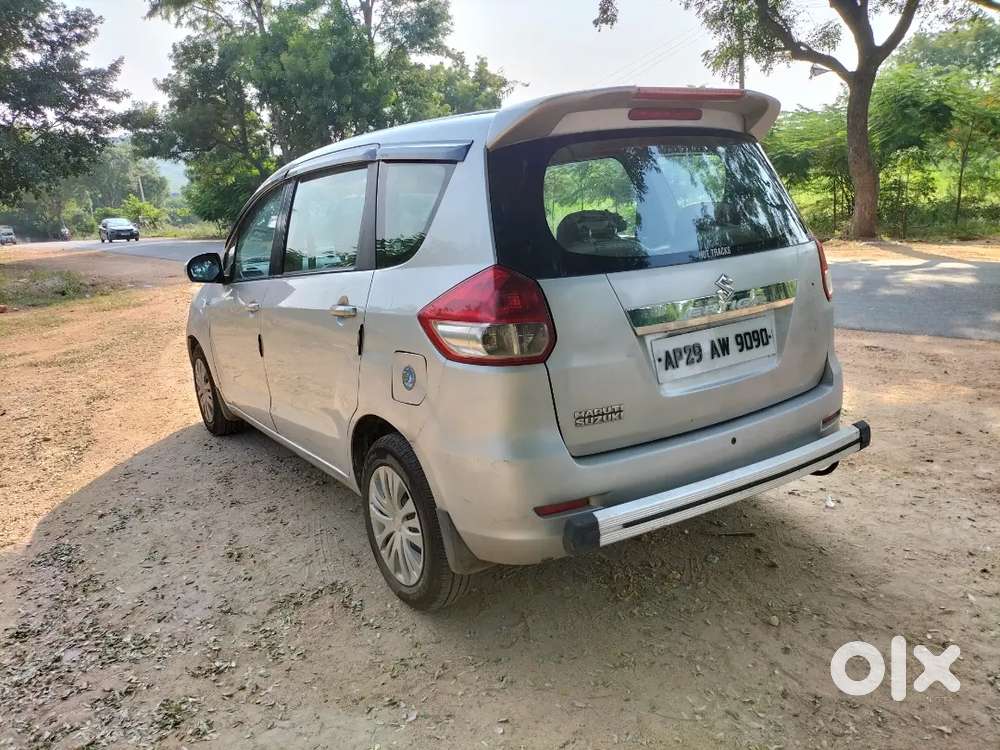 Maruti Suzuki Ertiga 2012