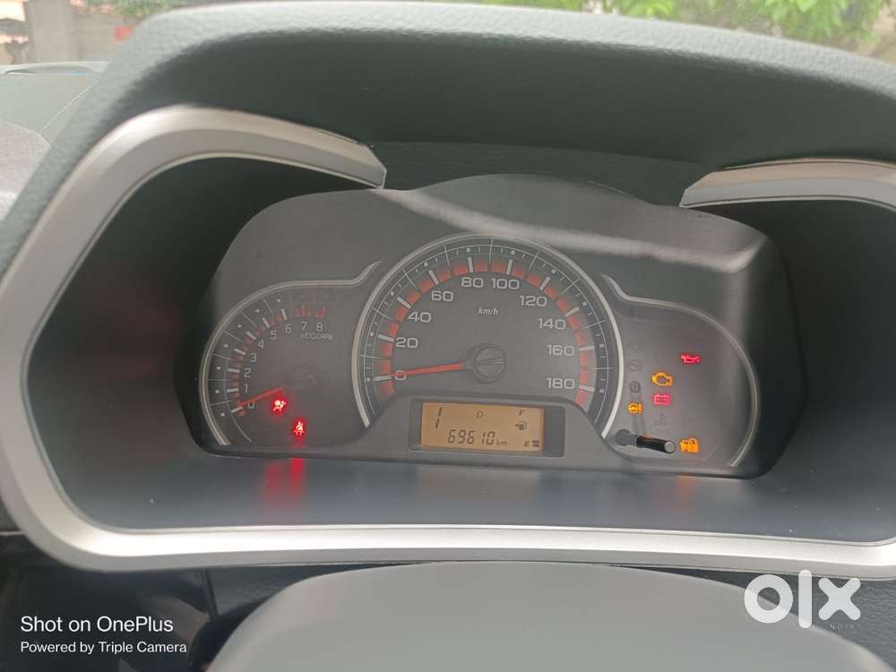Maruti Suzuki Alto K10 Vxi Amt, 2016, Petrol
