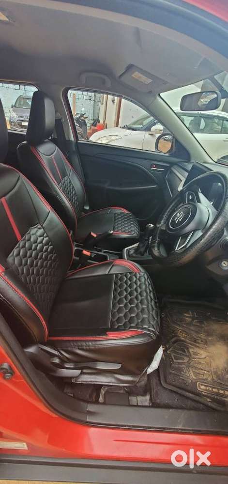 Maruti Suzuki Brezza 1.5 Vxi Smart Hybrid, 2022, Petrol