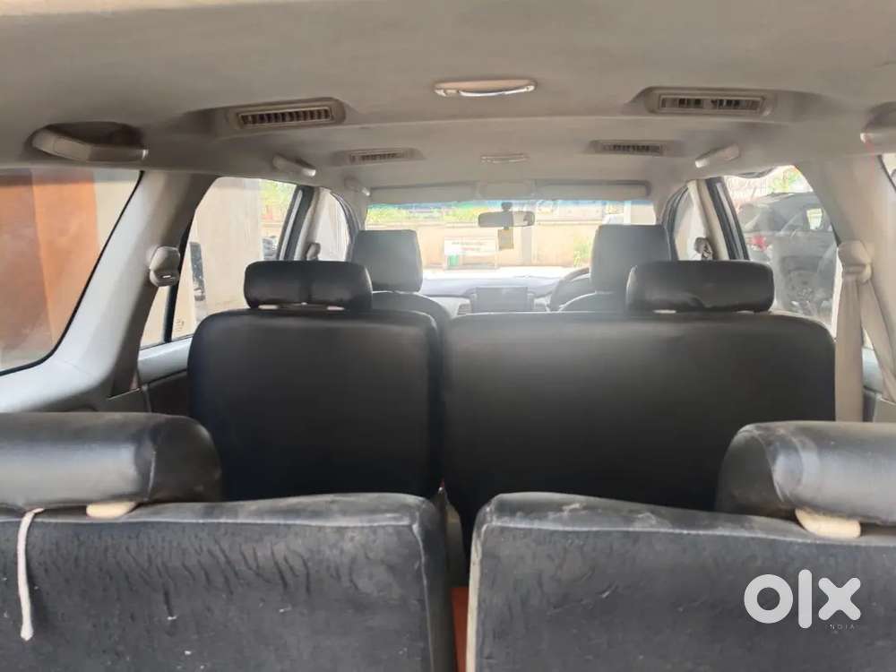 Toyota Innova 2011 Diesel 107000 Km Driven