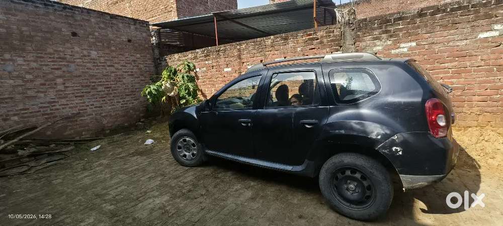 Renault Duster Diesel 2013 Car Vip Number 101
