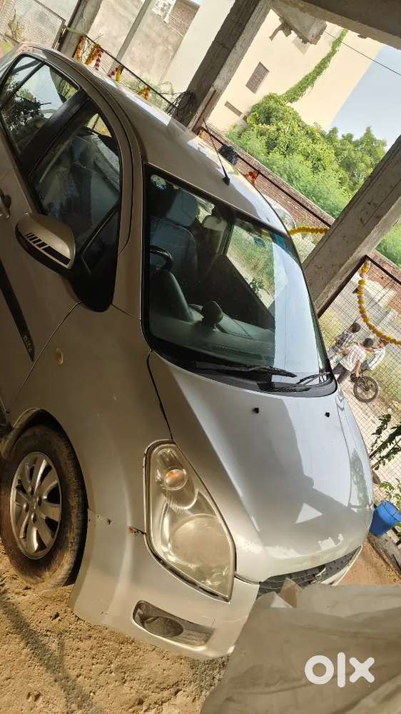 2nd Owner Maruti Ritz 2010 Cng