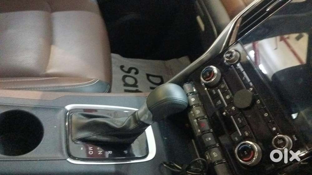 Mahindra Scorpio-n 2.0 Z8 L Petrol At 7 Str, 2022, Petrol