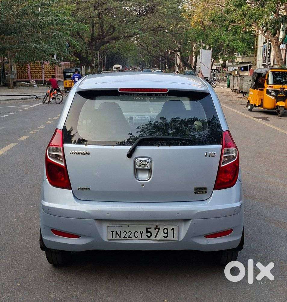 Hyundai I10 Asta Sunroof At, 2011, Petrol